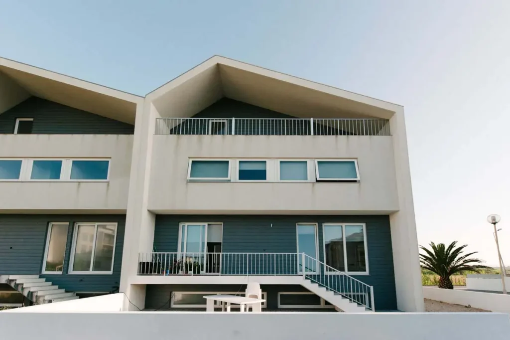 Closeup of the backside of Secret Surf Guest House in Vagueira.